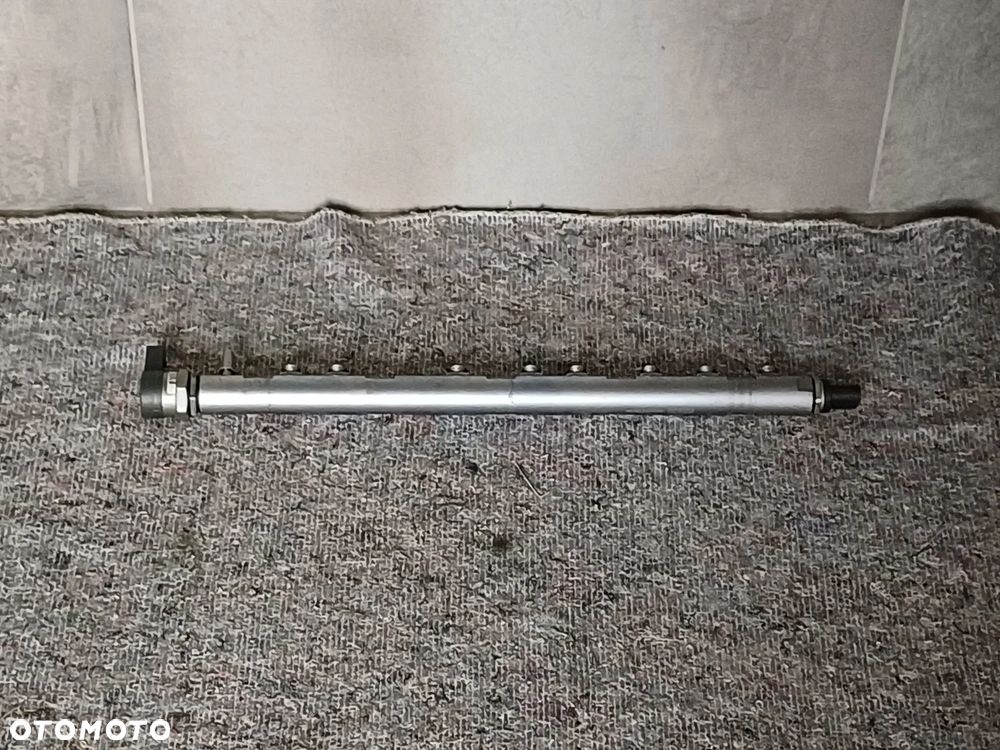 NR 608 Listwa Wtryskowa do BMW 7 F01 3.0TDI 780012401 - 3