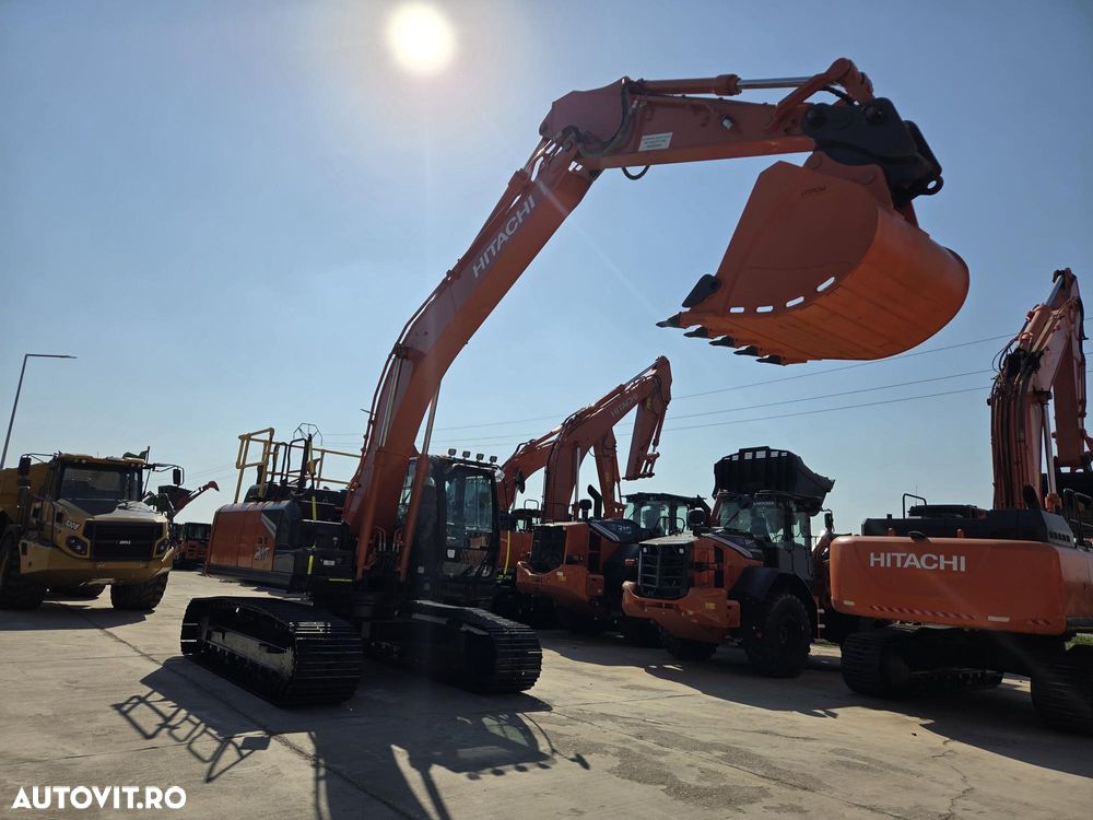 Hitachi ZX210LC-7, 2023, 3.088h, CUPLA RAPIDA, cupa NOUA 1,3mc, Masa operationala 23,4 tone, 3 camere, ad sapare 7m, 3 pompe hidr HITACHI, antifurt, ISUZU, ridica 13t, lant 90% ok, consum 12l/h, posibilitatea leasing 4 ani, CA NOU-PROMOTIE 109.900 Eur+Tva - 15