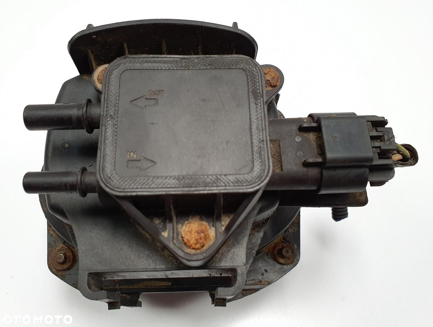 OBUDOWA FILTRA PALIWA CITROEN C5 III X7 9682887780 - 2