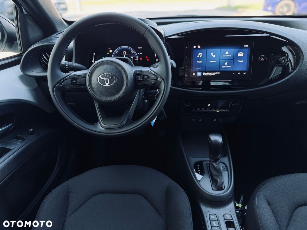 Toyota Aygo X Hybrid 1.5 Comfort e-CVT - 16