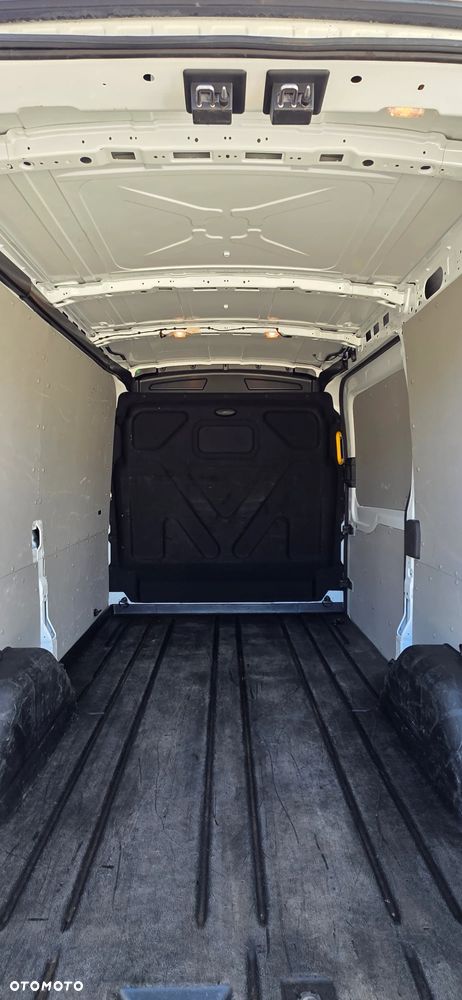Ford Transit - 8