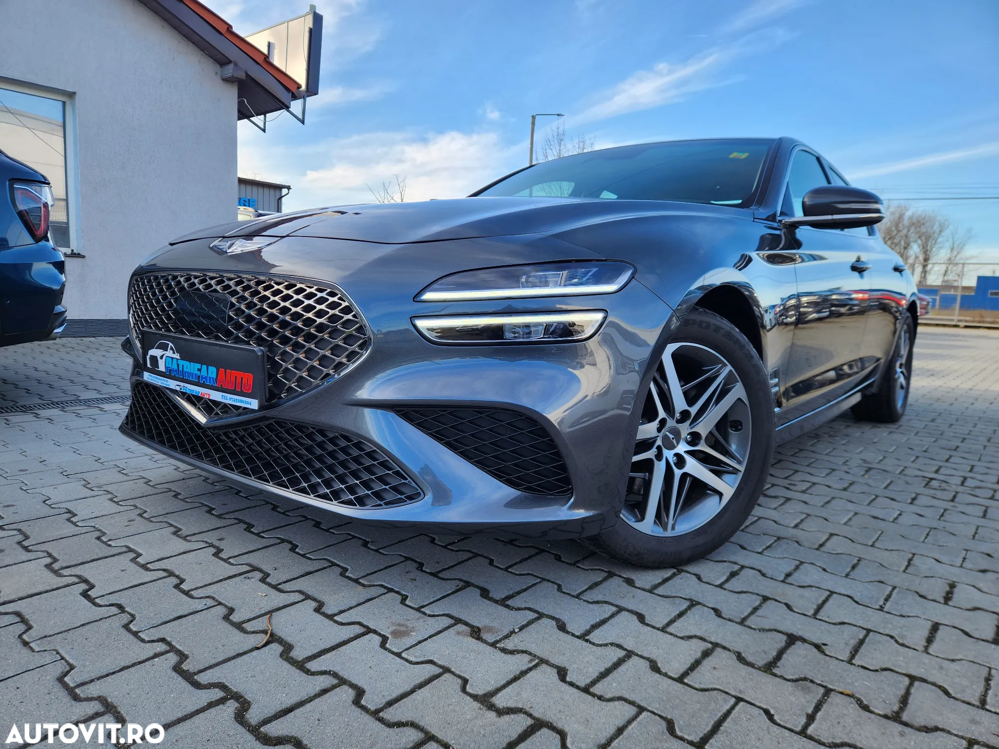 Genesis G70 - 3
