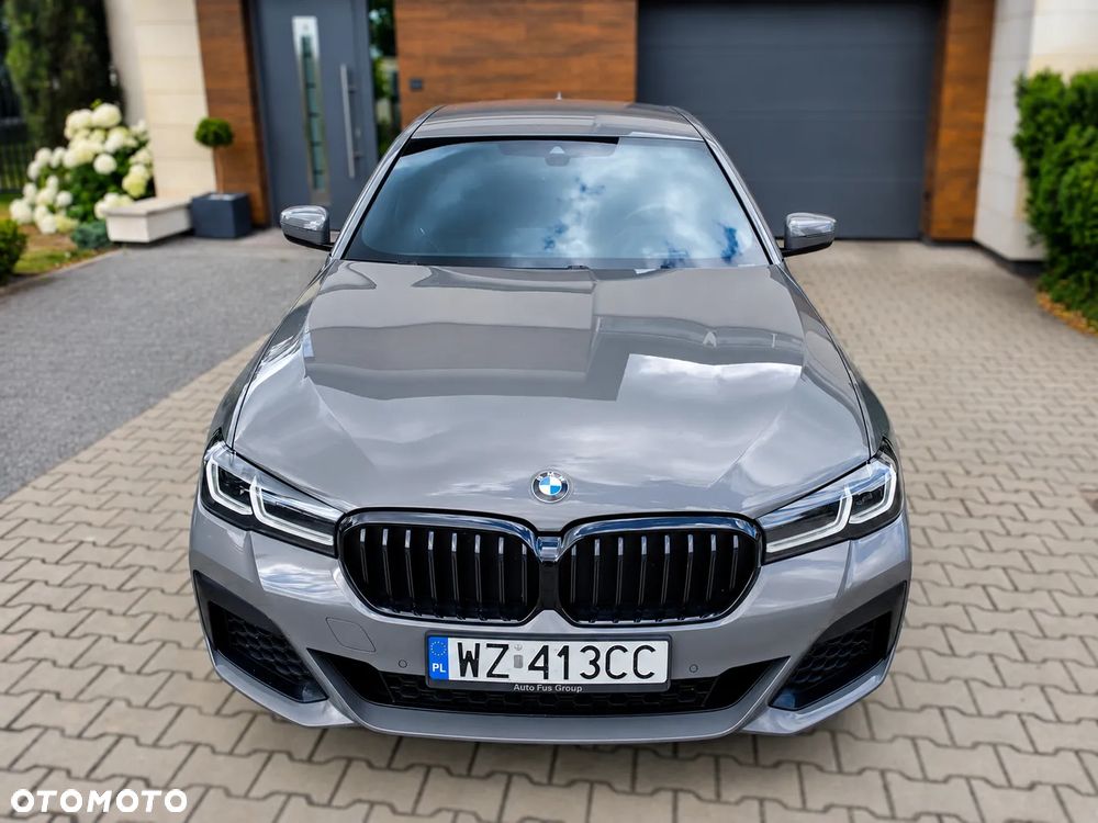 BMW Seria 5 540i xDrive mHEV M Sport sport - 4