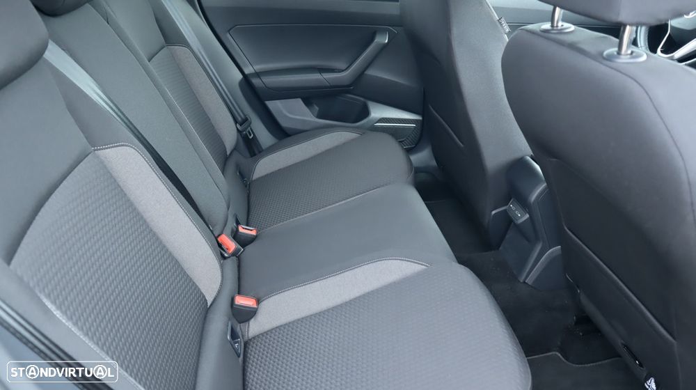 VW Taigo 1.0 TSI Urban DSG - 45