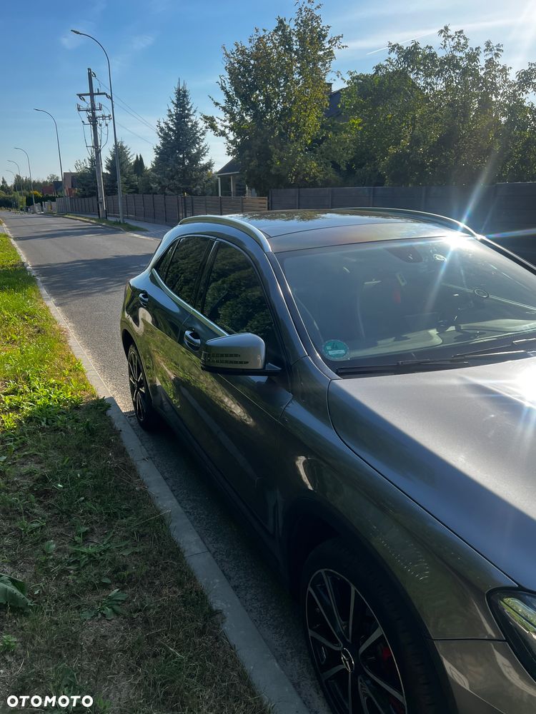 Mercedes-Benz GLA 220 CDI 4Matic 7G-DCT AMG Line - 7