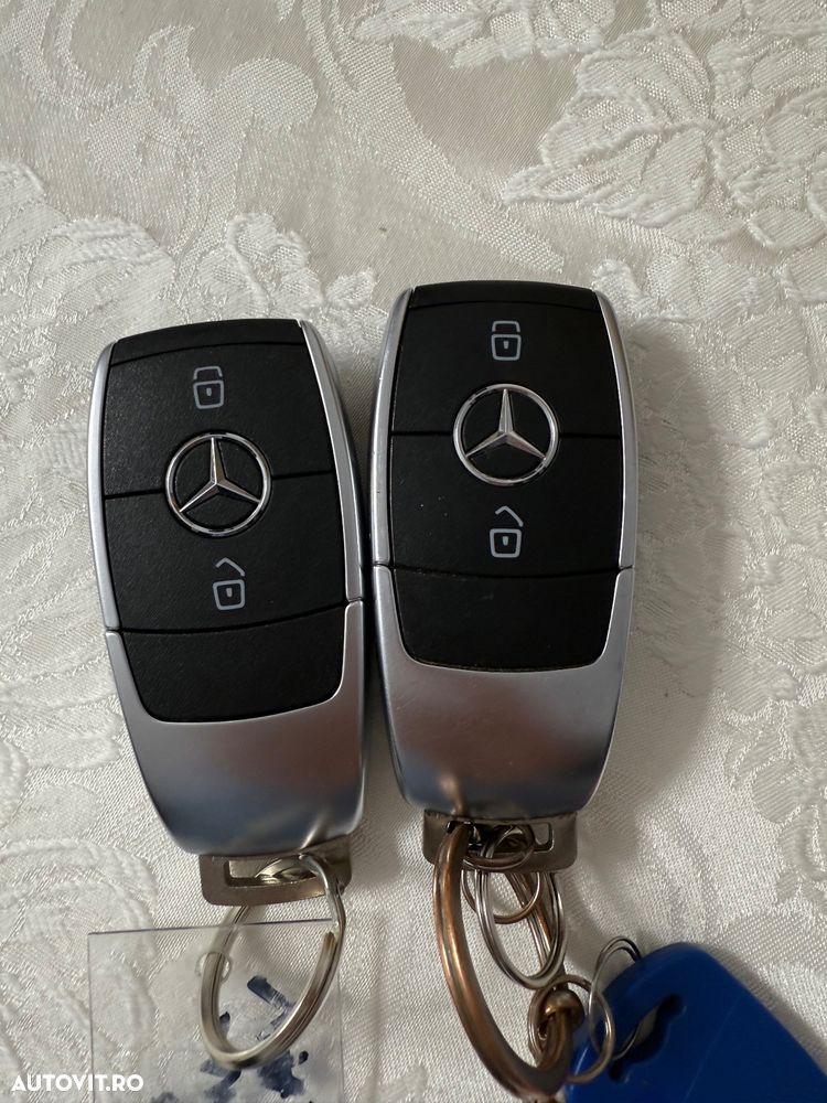 Mercedes-Benz A - 13