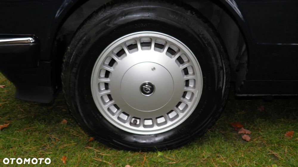 Jaguar Daimler 4.0i - 13