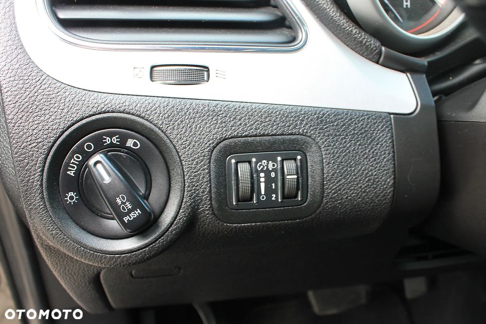Fiat Freemont 2.0 Multijet 16V DPF Automatik Allrad Lounge - 23