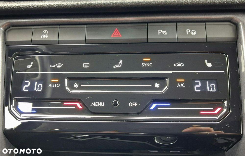 Volkswagen T-Roc - 27