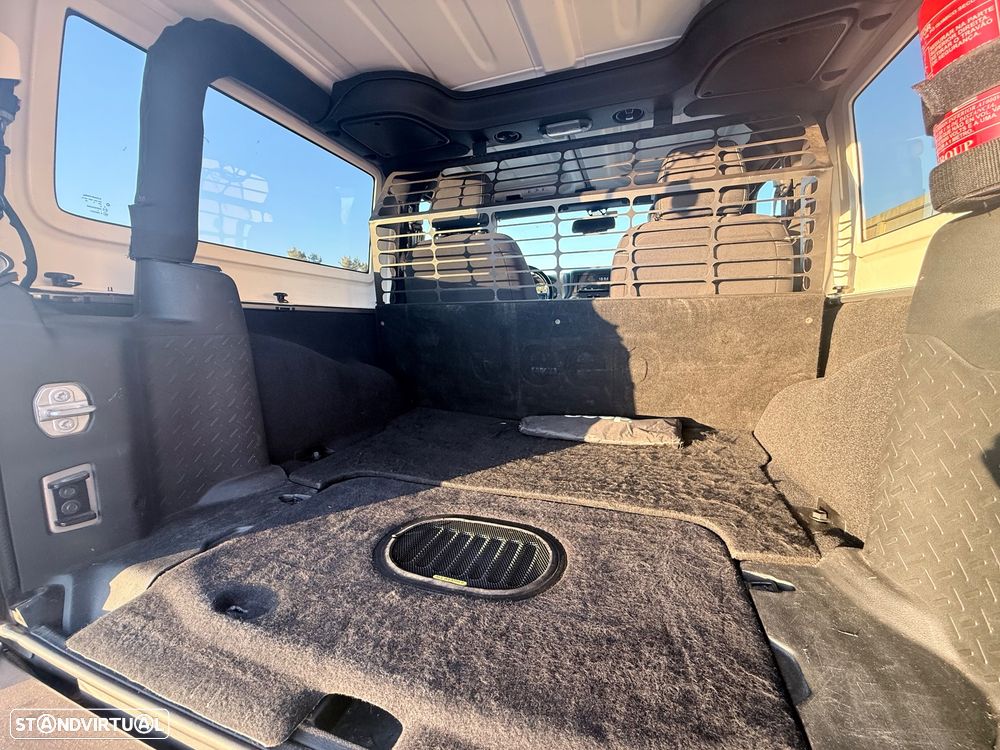 Jeep Wrangler - 21