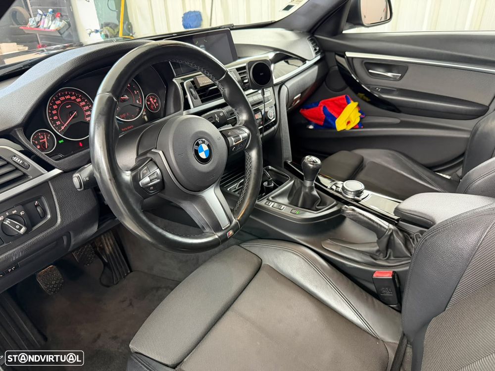 BMW 318 d Line Sport - 20