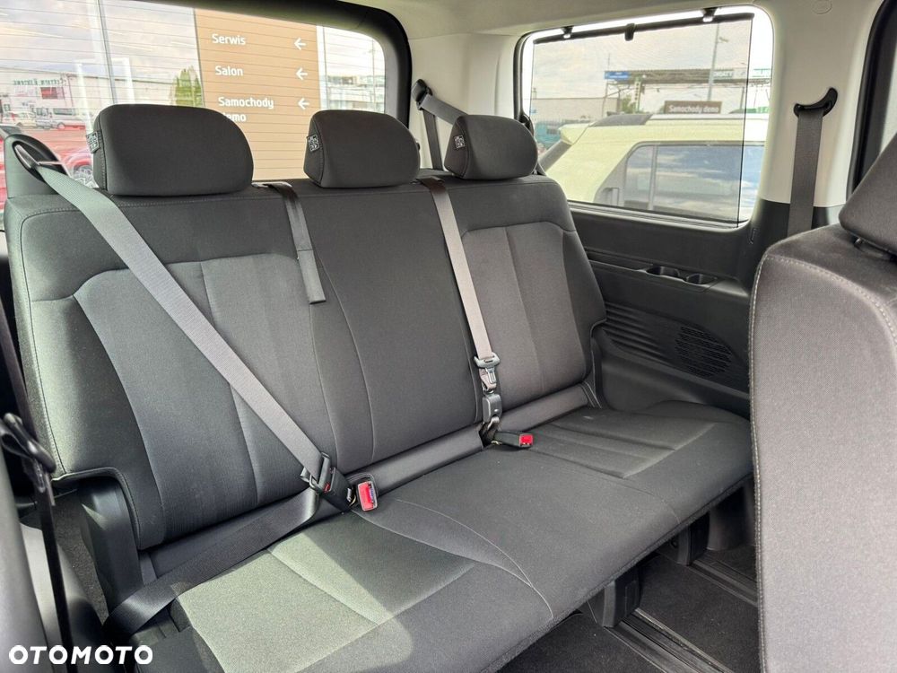 Hyundai Staria 1.6 T-GDI HEV Smart Business - 22