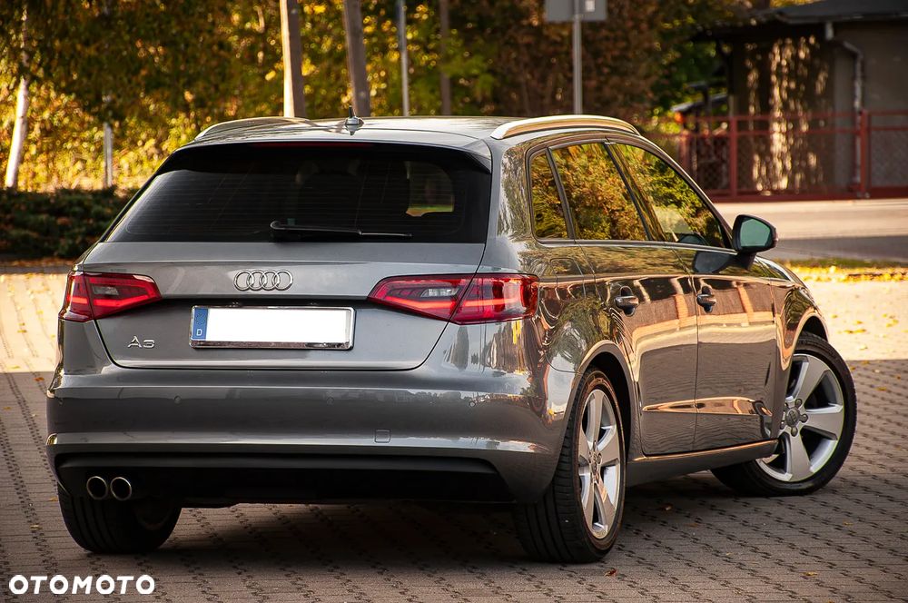 Audi A3 Sportback 2.0 TDI (clean diesel) Ambiente - 15