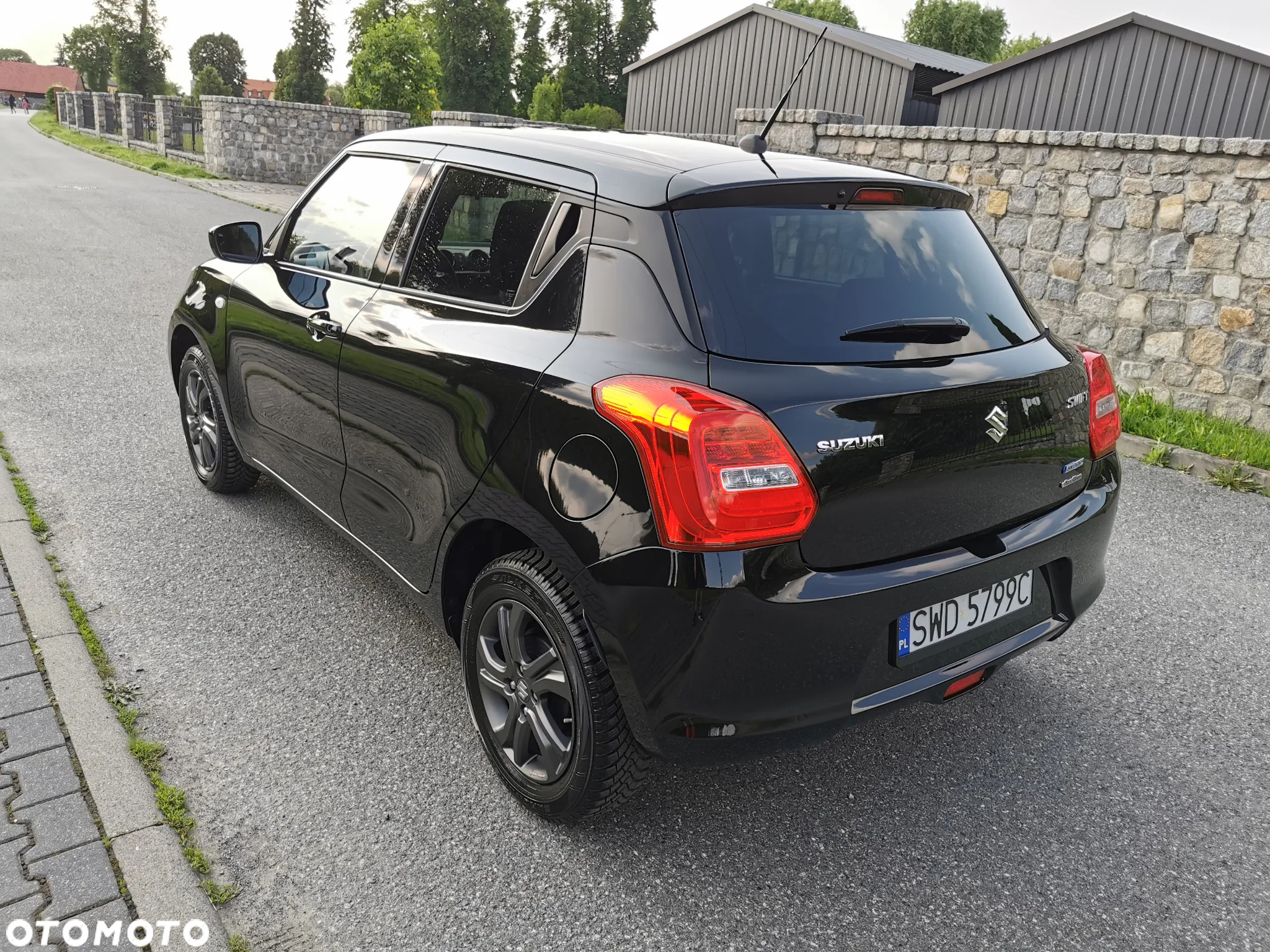 Suzuki Swift 1.2 Dualjet Hybrid Allgrip Comfort - 13