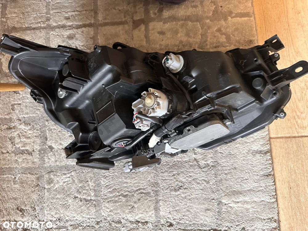 lampy full led lexus is lift 17 wszystkie czesci - 2