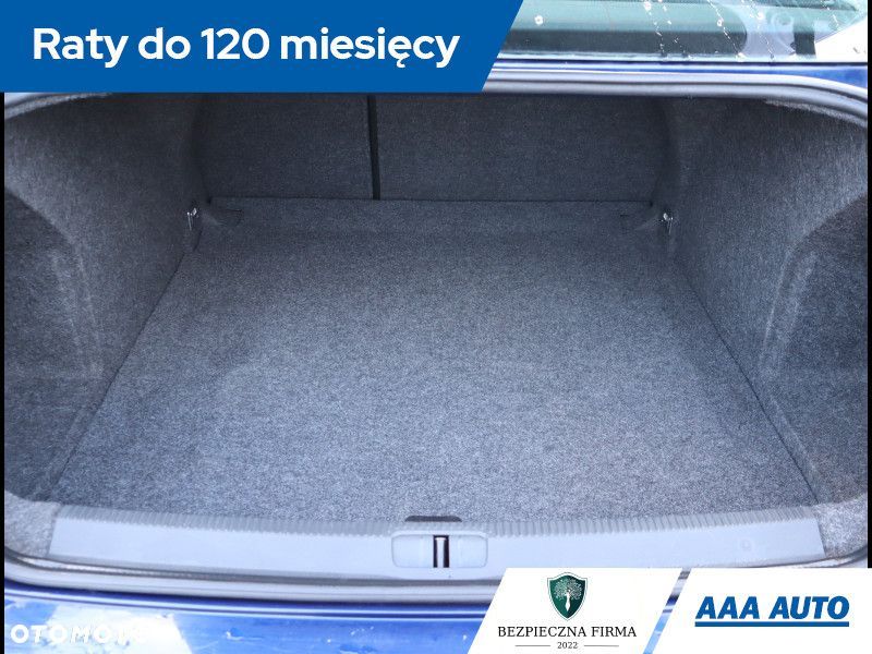 Volkswagen Passat - 15