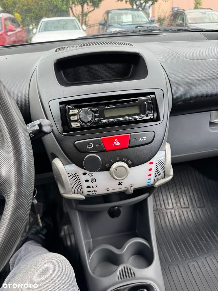Toyota Aygo - 4