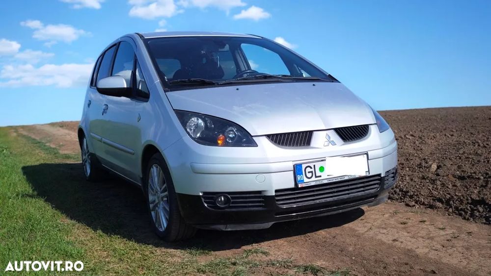 Mitsubishi Colt - 11