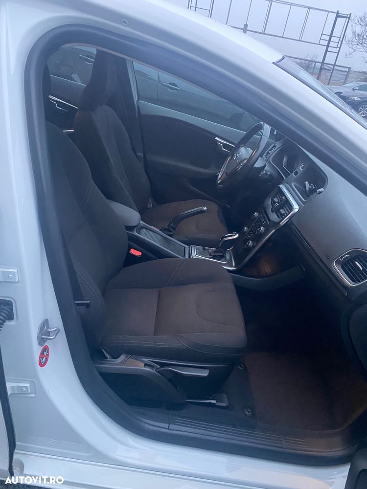 Volvo V40 Cross Country D3 Geartronic Summum - 9