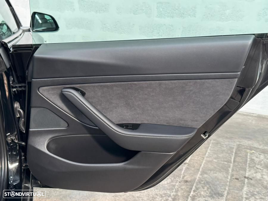Tesla Model 3 Standard Range Plus RWD - 43
