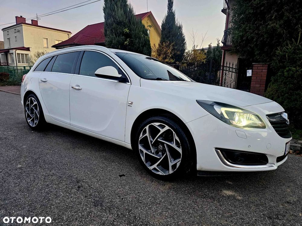 Opel Insignia Sports Tourer 2.0 Direct InjectionTurbo Ultimate - 8