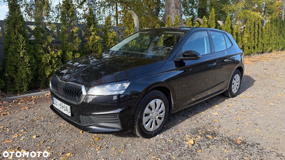 Skoda Fabia 2023 photo 2