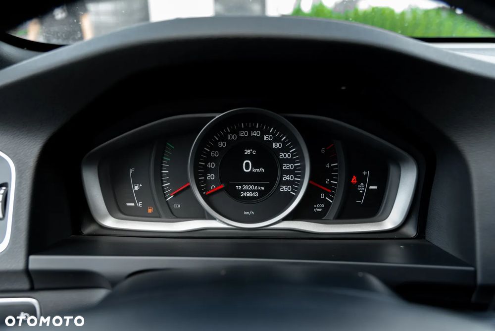 Volvo V60 D2 Kinetic - 26