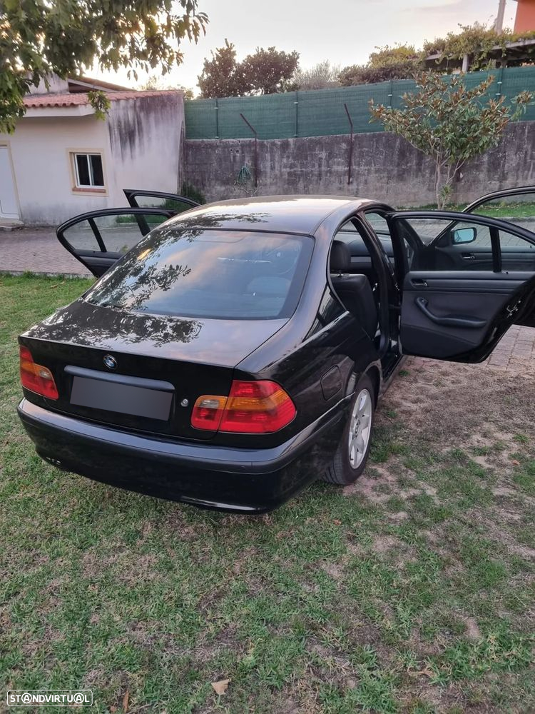 BMW 320 - 4