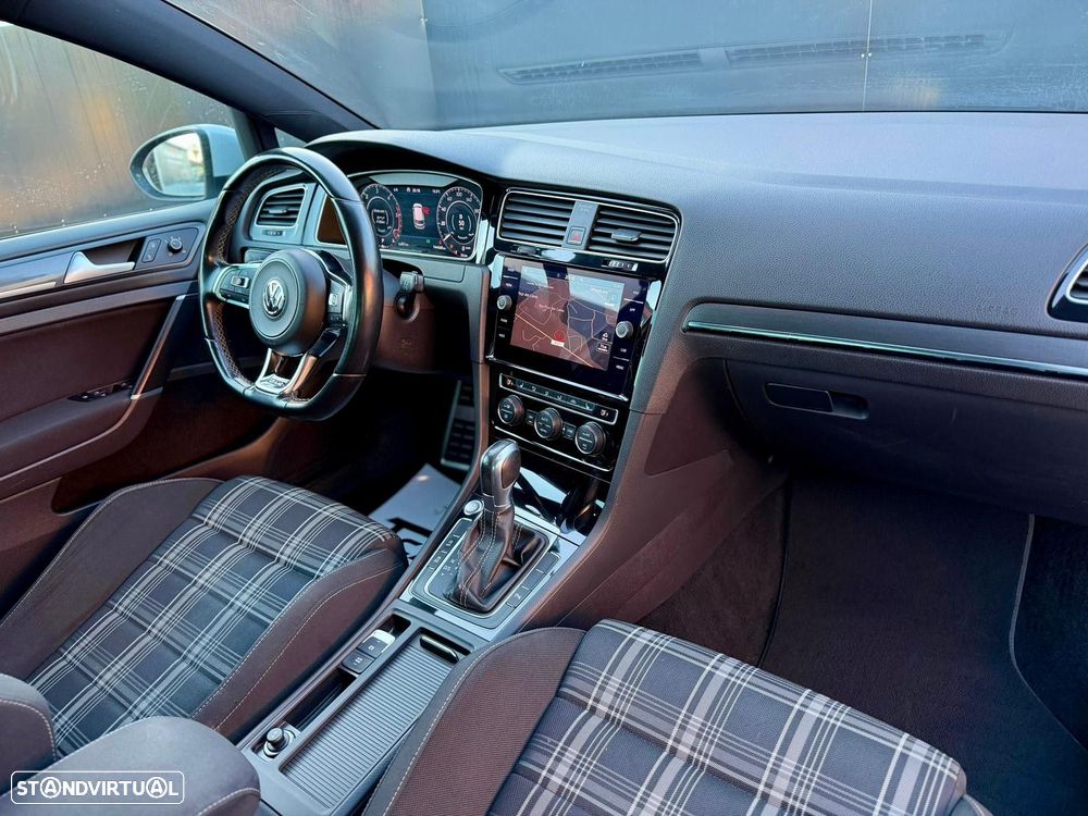 VW Golf 2.0 TDI GTD DSG - 15