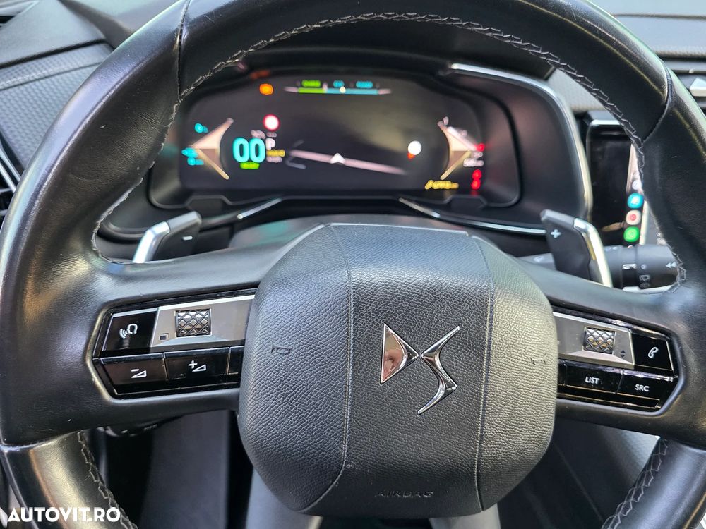 DS Automobiles DS 7 Crossback - 12