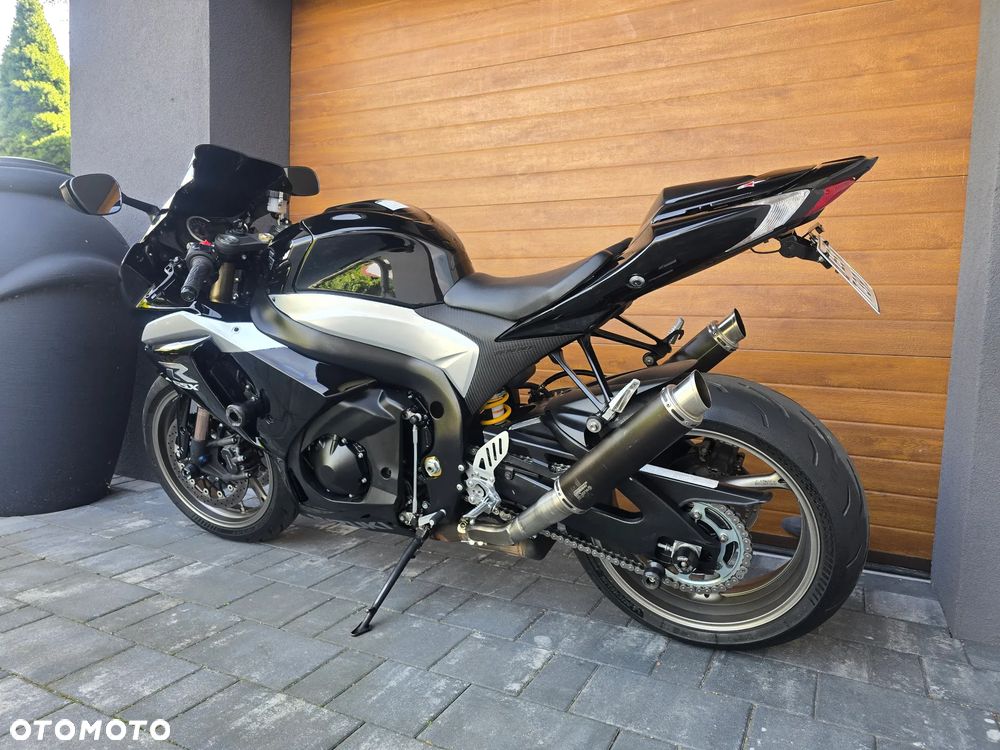 Suzuki GSX-R - 3