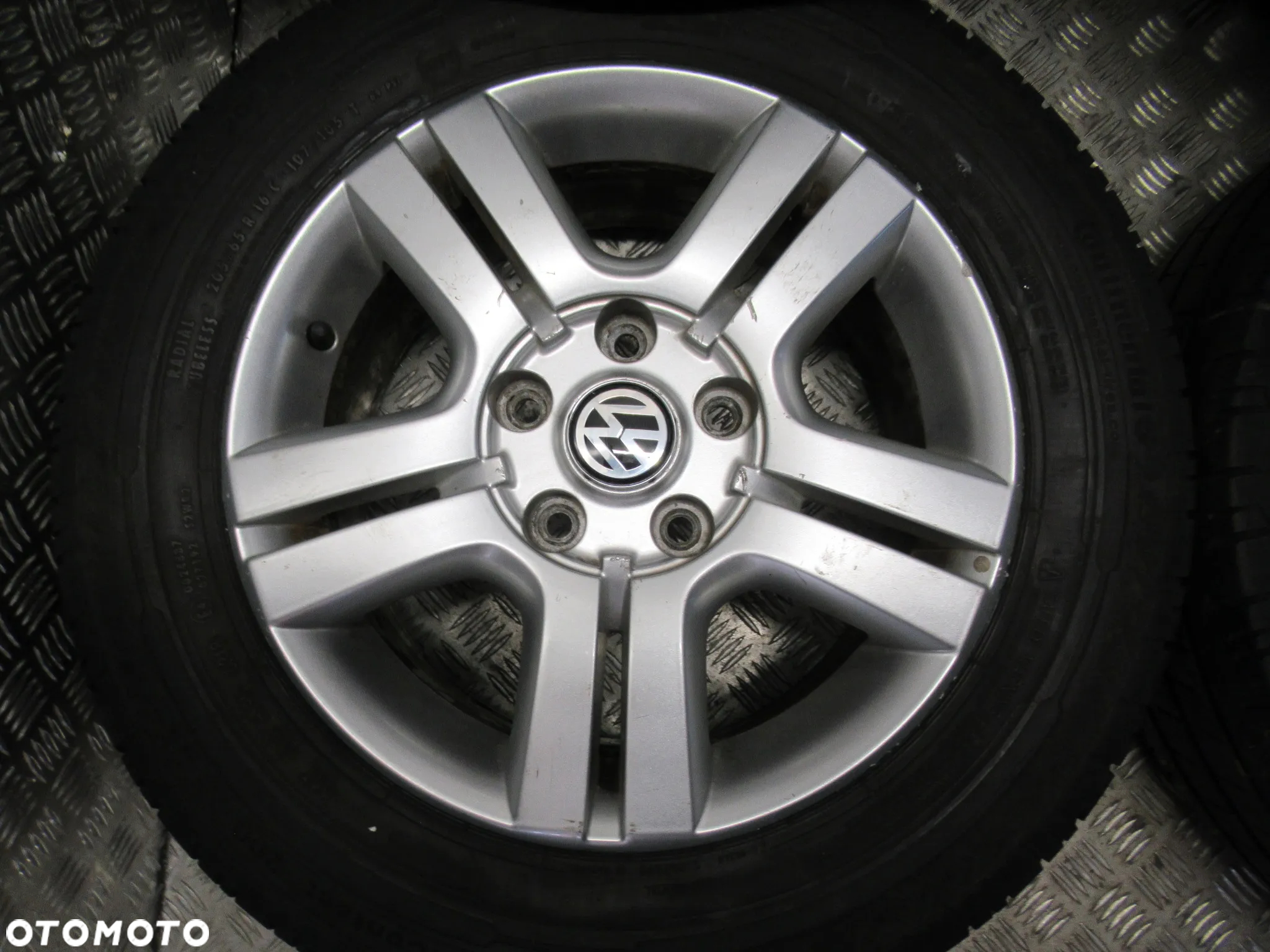 Koła Vw T5 7Jx16 et55 5x120 - 5