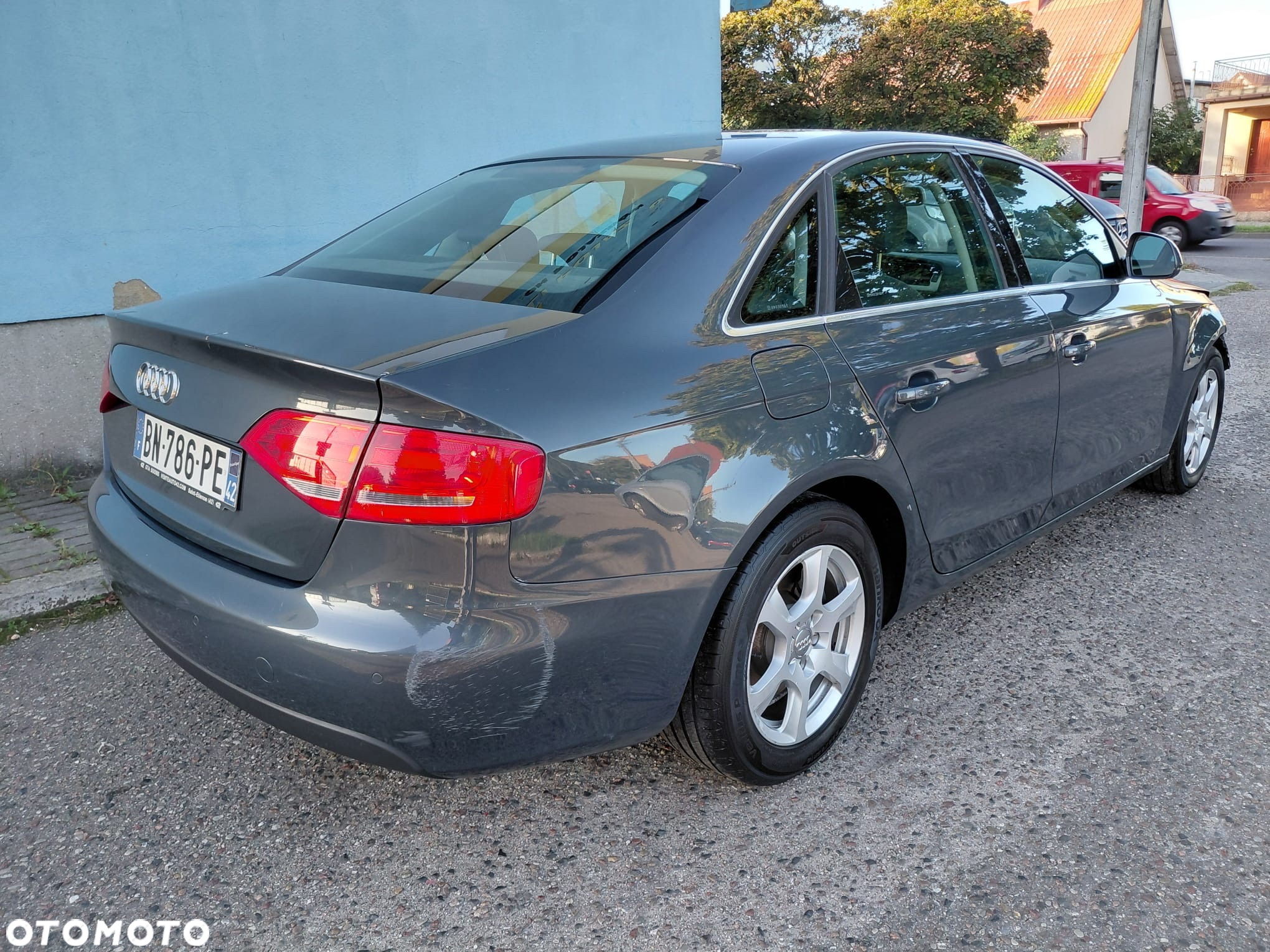 Audi A4 - 4