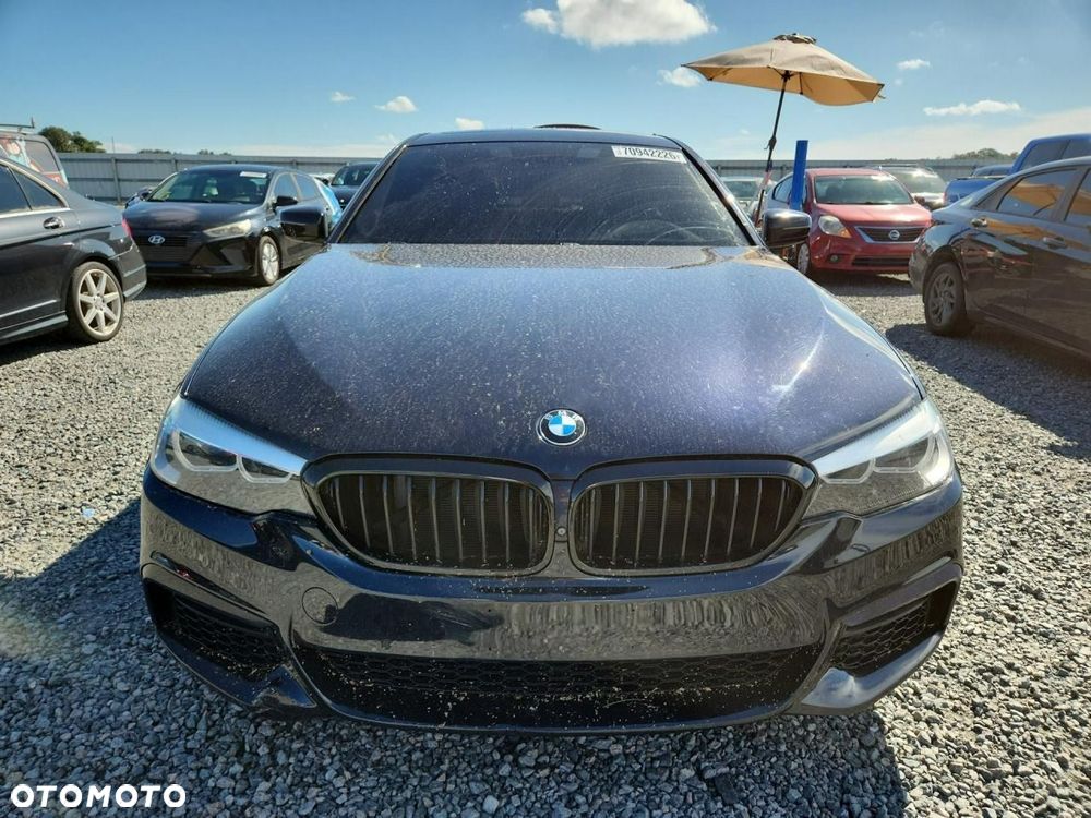BMW Seria 5 2018 photo 2