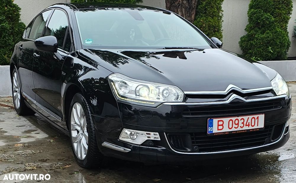 Citroën C5 Tourer V6 HDi 240 Biturbo FAP Exclusive - 2