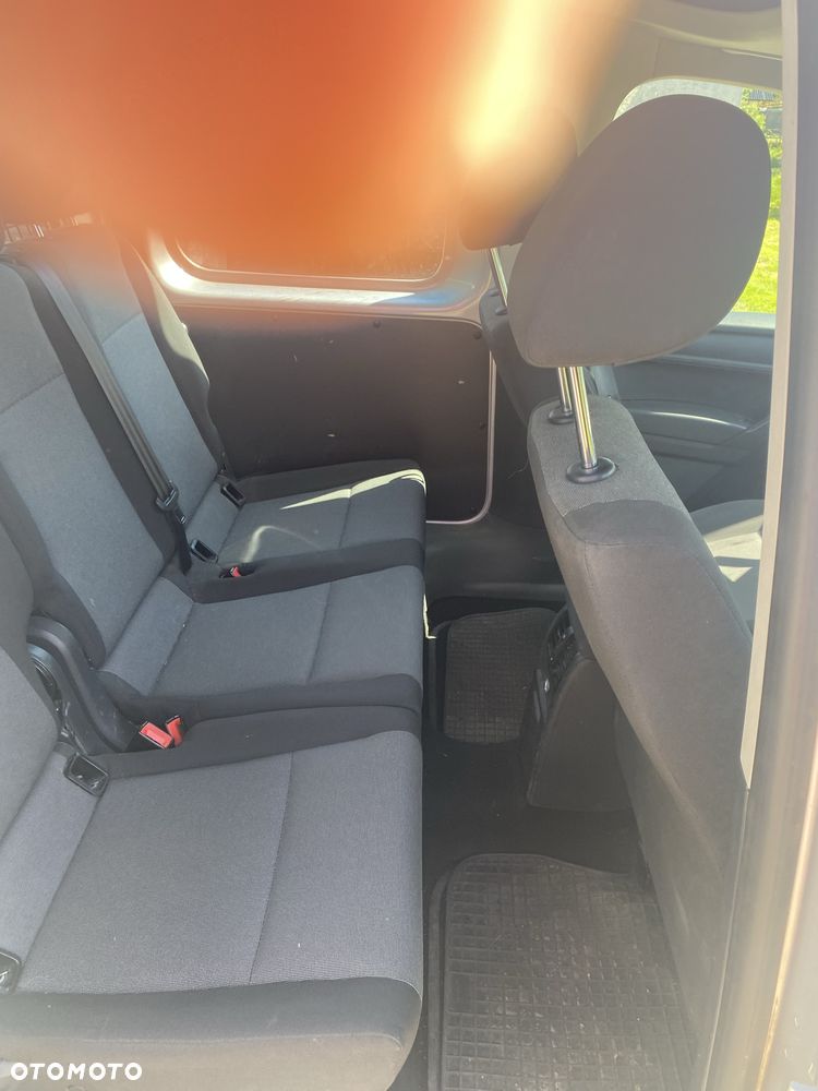 Volkswagen Caddy - 7