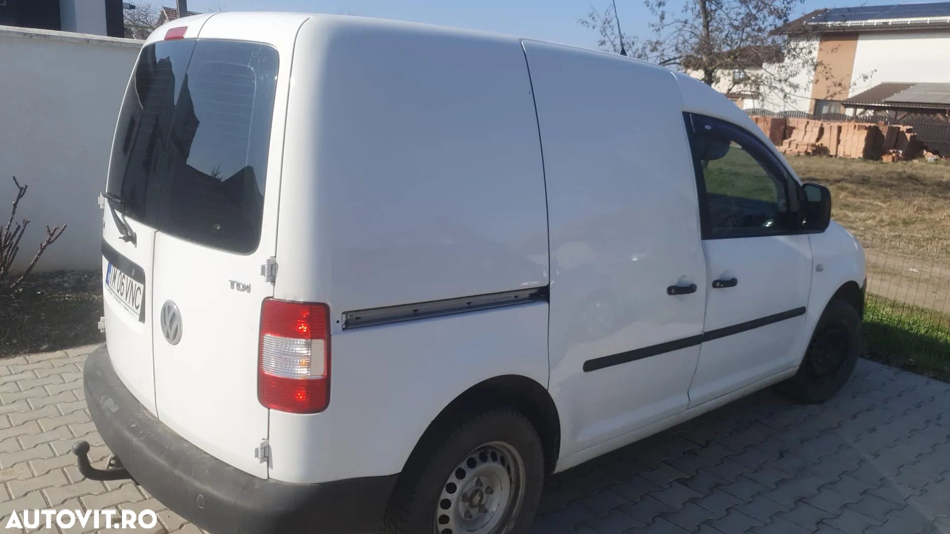 Volkswagen Caddy - 1