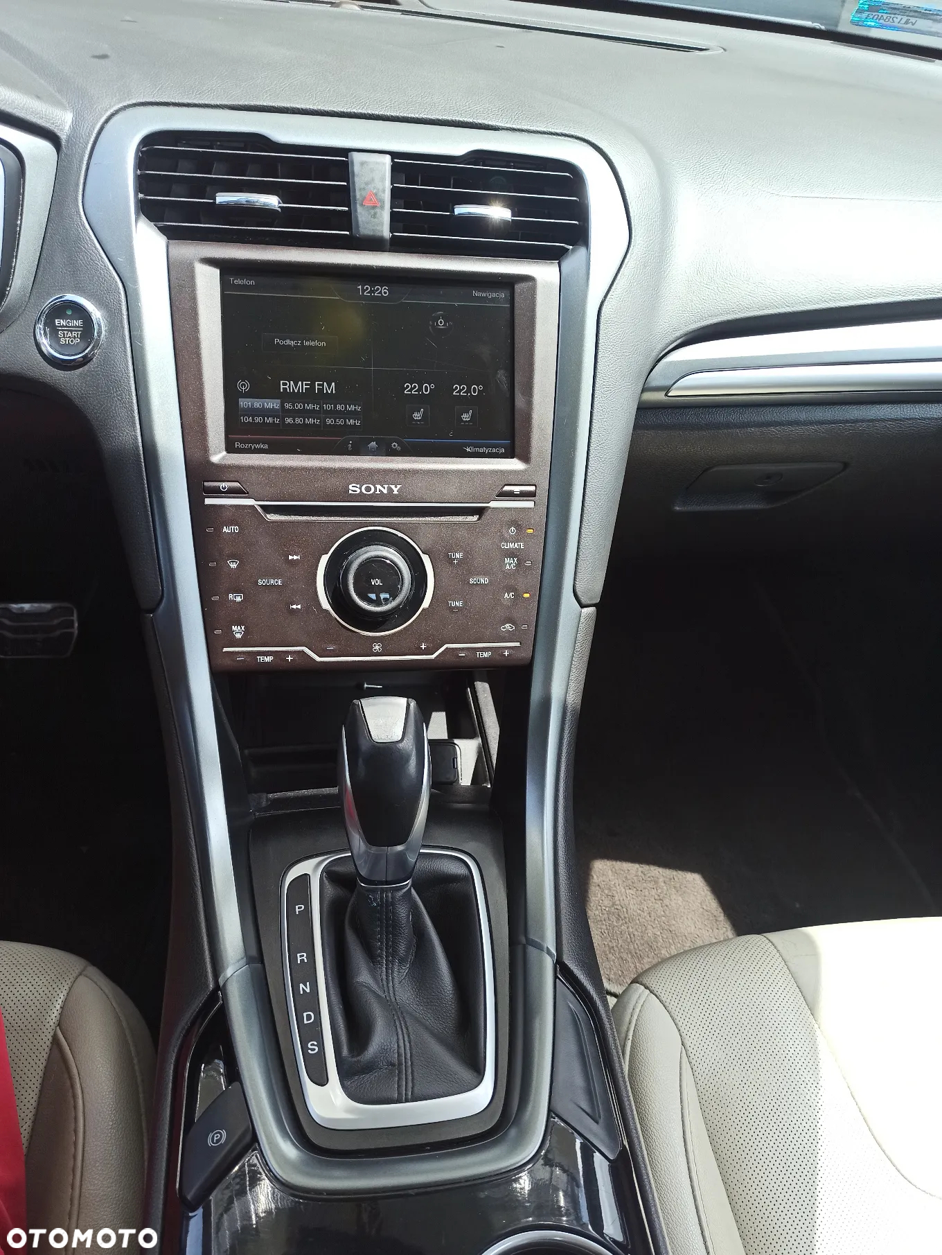 Ford Fusion 2.0 EcoBoost Titanium - 22