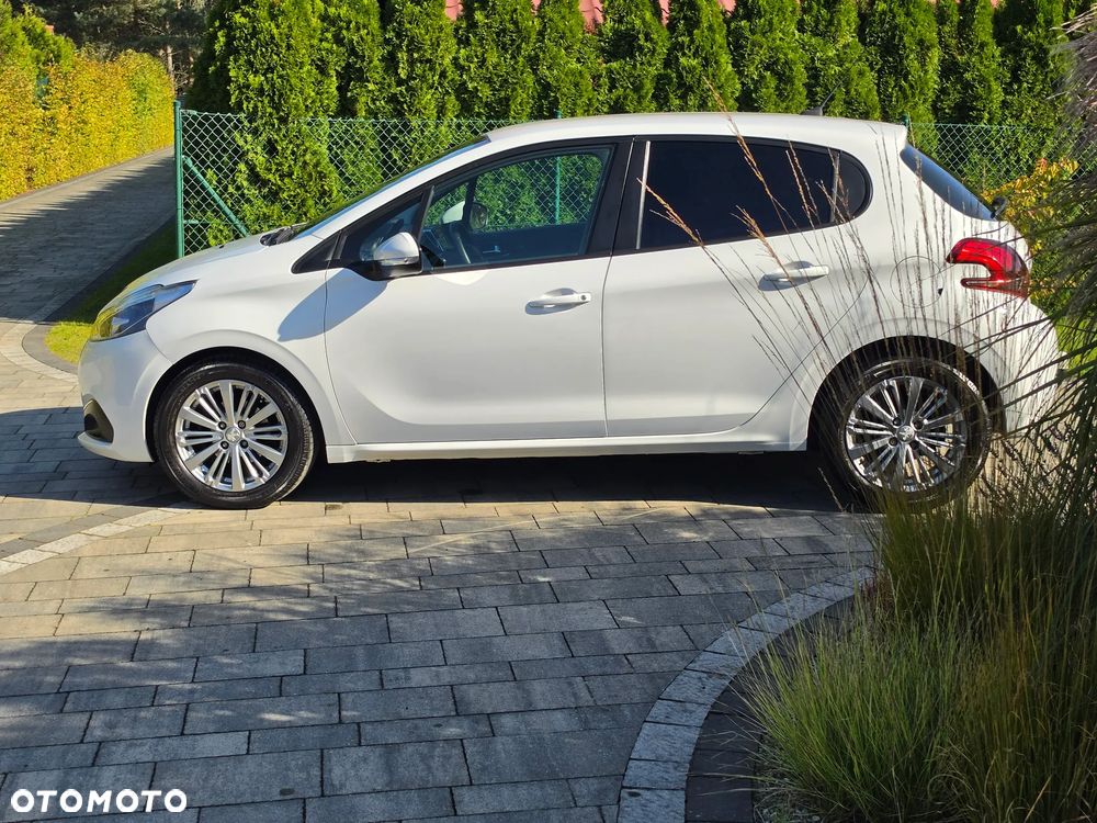 Peugeot 208 1.5 BlueHDi Active S&S - 12