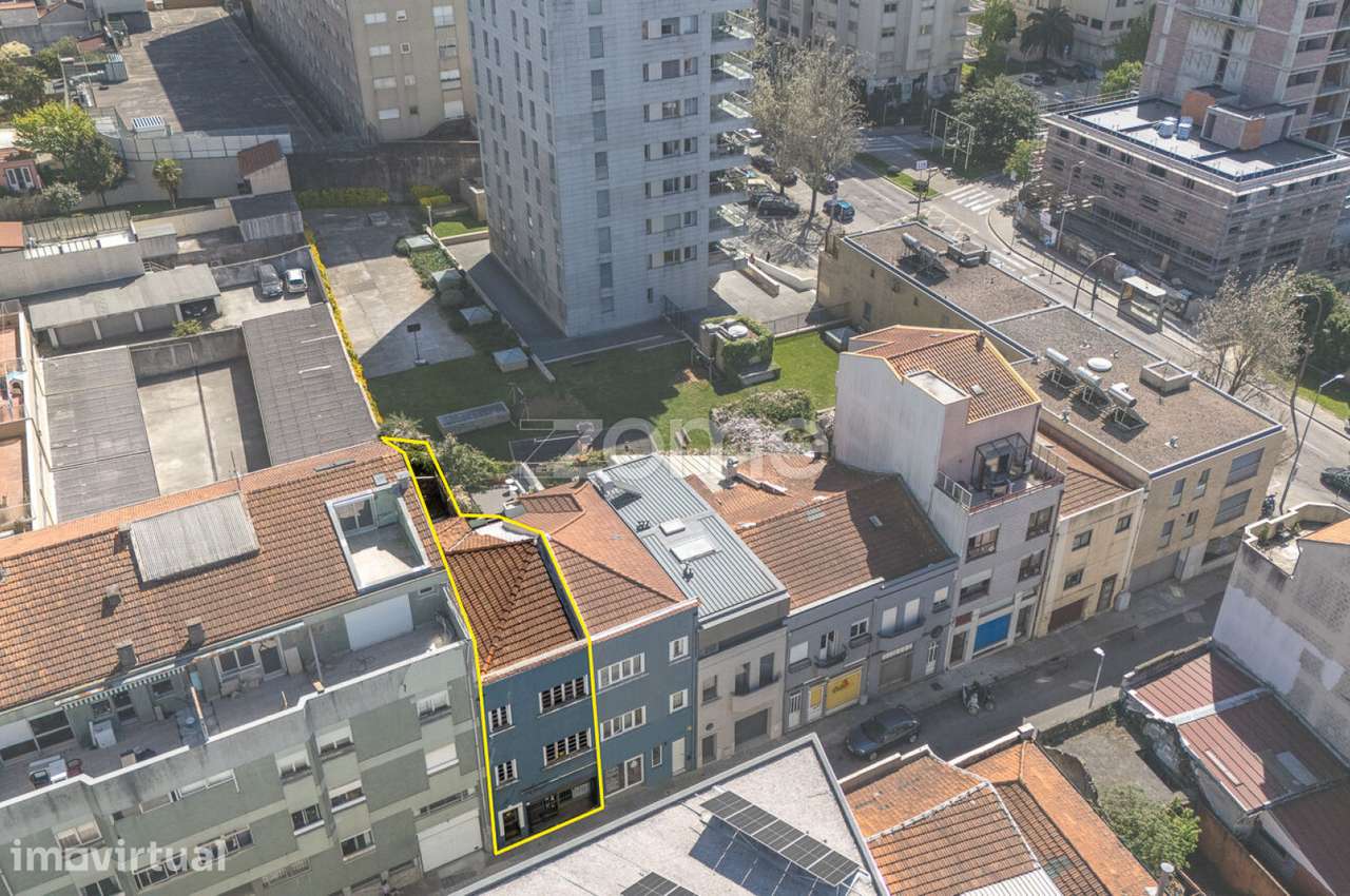 Oliveira Houses - Projecto Aprovado em Zona ARU - Grande imagem: 4/23