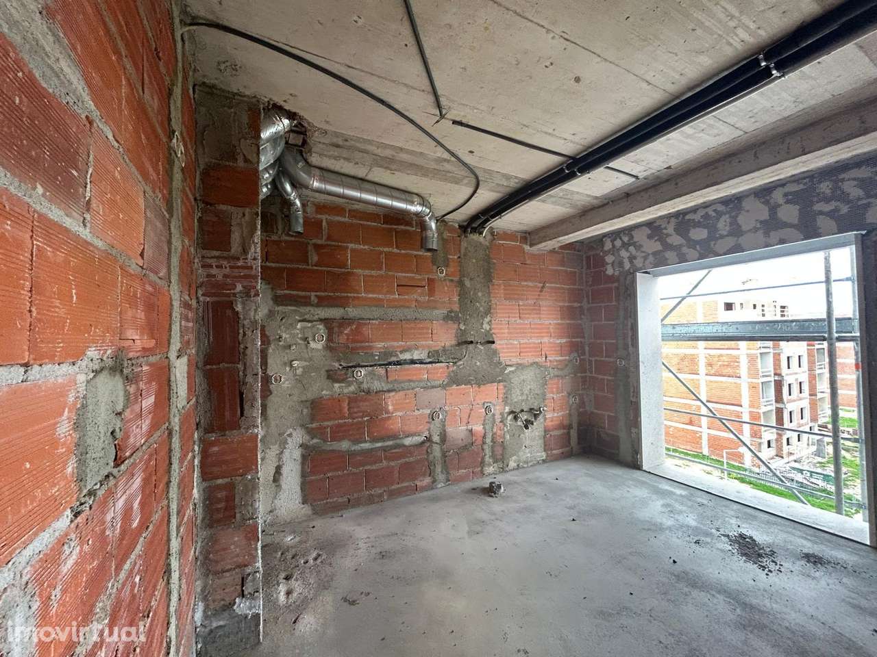 T3 Novo com varanda, terraço, garagem e ar condicionado - Grande imagem: 5/15