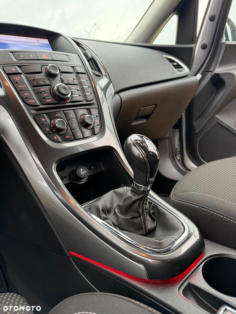Opel Astra - 25