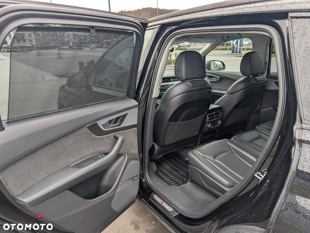 Audi Q7 3.0 TFSI Quattro Tiptronic - 18