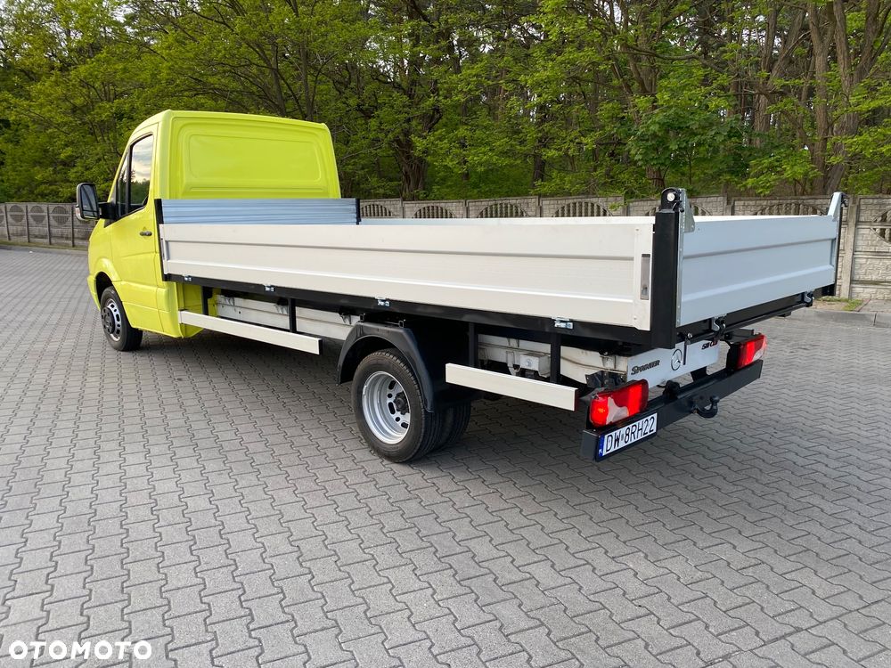 Mercedes-Benz Sprinter - 9
