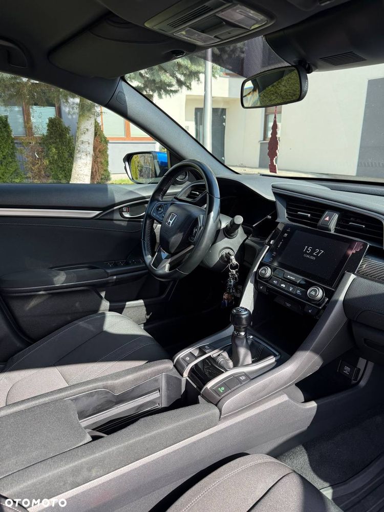 Honda Civic 1.5 T Sport (Navi) - 11