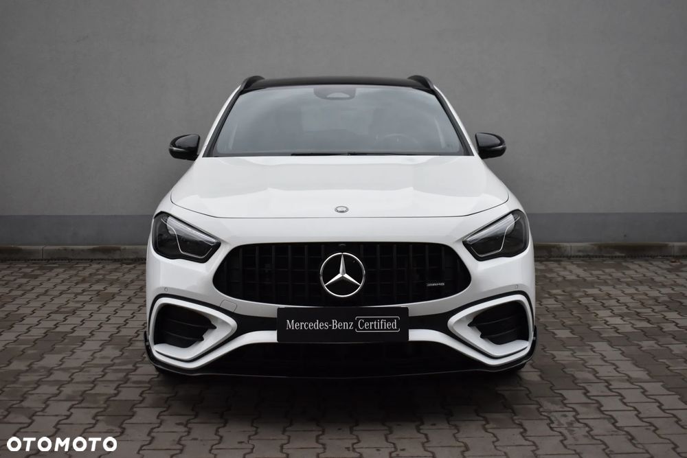 Mercedes-Benz GLA - 7