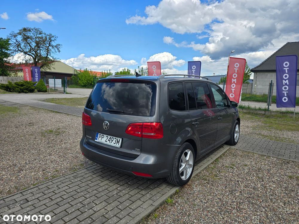 Volkswagen Touran 1.6 TDI DPF BlueMotion Technology DSG MATCH - 6
