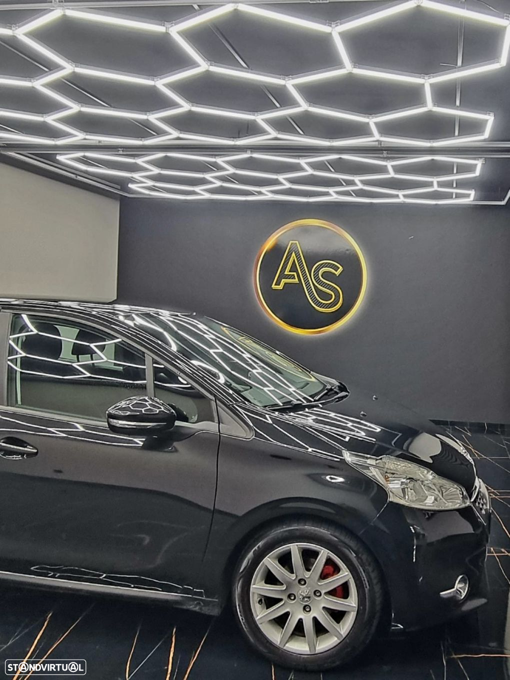 Peugeot 208 1.4 HDi - 20