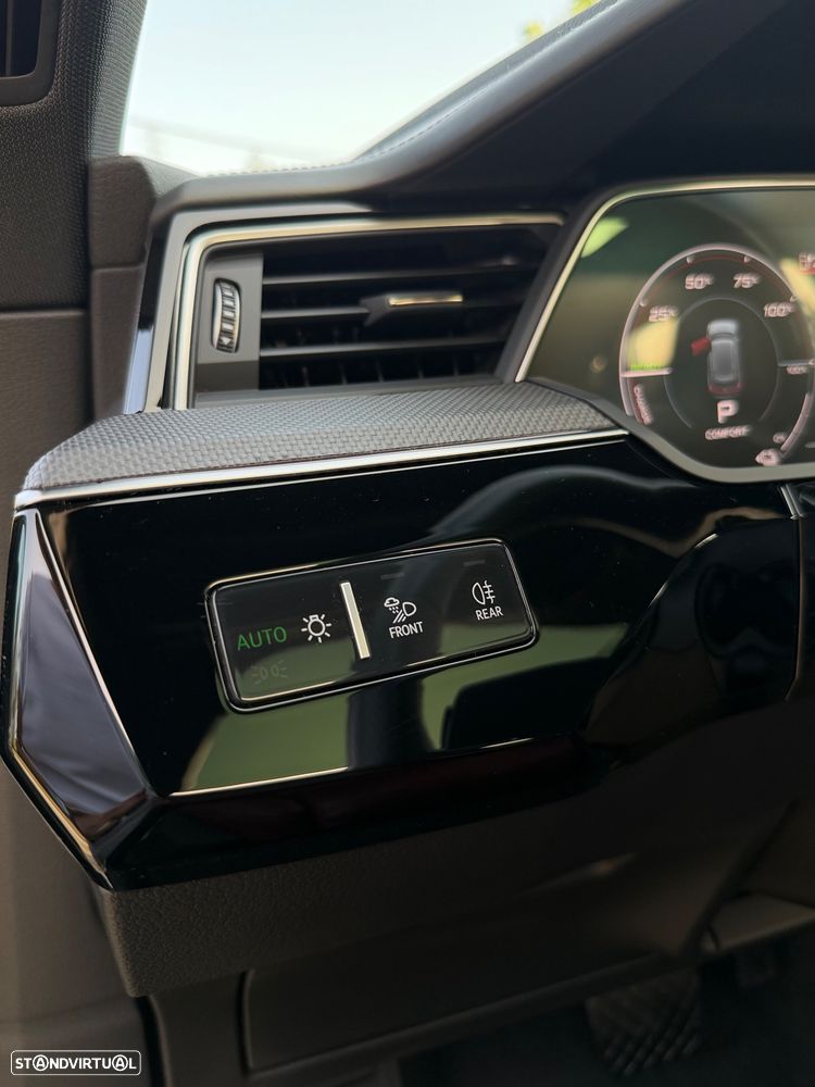 Audi e-tron S quattro - 23