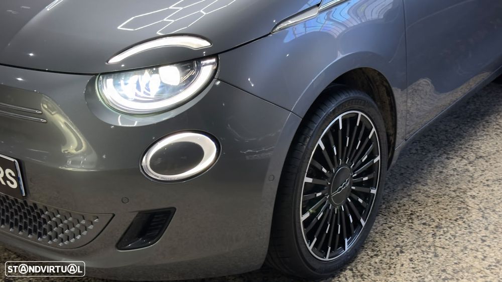 Fiat 500e La Prima - 24